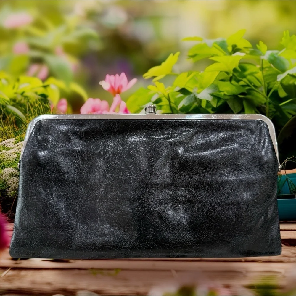 HOBO Limited Edition Lauren Wallet Celebrating Lauren’s 10th Birthday - Black - Picture 2 of 8